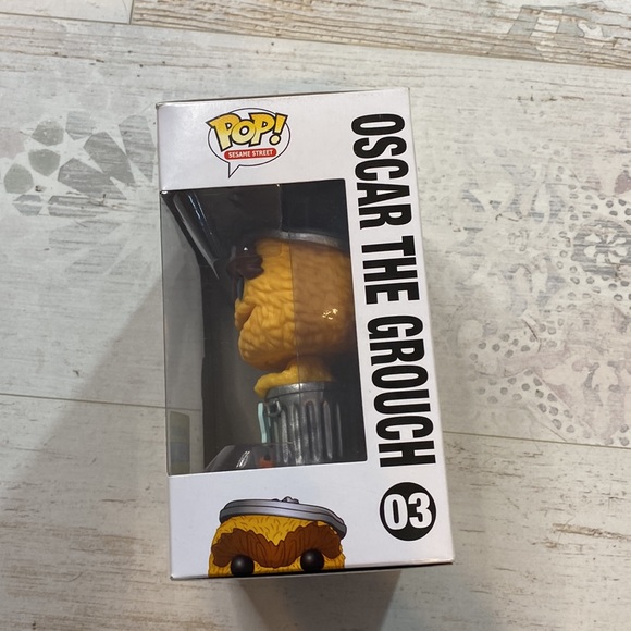 Funko Pop Oscar The Grouch #03 Sesame Street Exclusive Figure - Picture 4 of 12